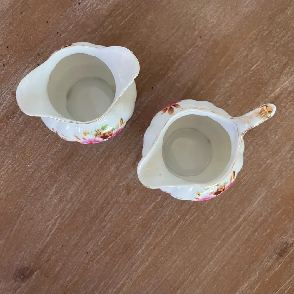 Individual Floral Cream and Sugar Set with Pink Roses Saji Japan Fancy China